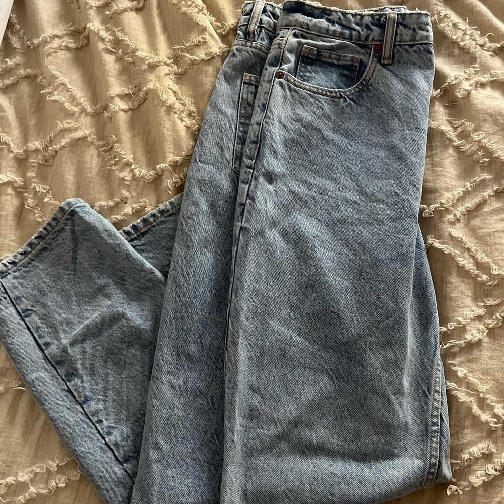 Zara light wash jeans